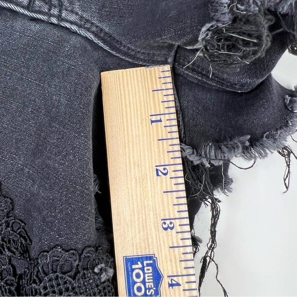 American Eagle Black Lace Denim Shorts Super Super Stretch Hi-Rise Short 0257 - Picture 6 of 7